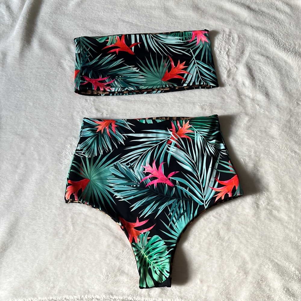 Reversible Bikini - Picture 2 of 4